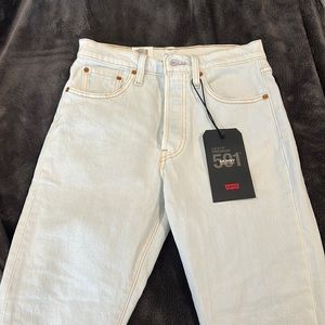 Levi’s Skinny leg jeans size 25